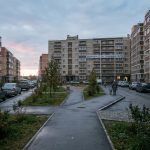 Apartment_complex_courtyard_sunrise_202606201226.jpeg